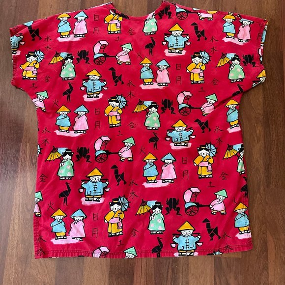 Cats and Origami Print Women's Scrub Top - size M - Picture 2 of 2